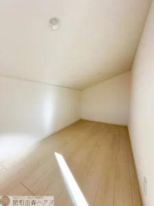 東金市八坂台　新築戸建の収納