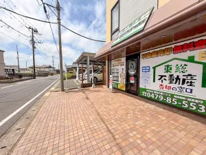 昭和の森ハウス　東総不動産売却の窓口　駐車場